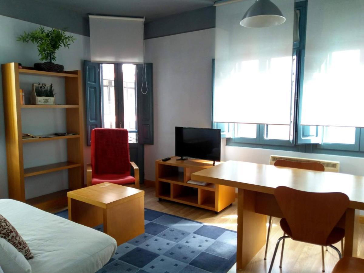 Apartamentos Legazpi Cangas De Narcea Dış mekan fotoğraf